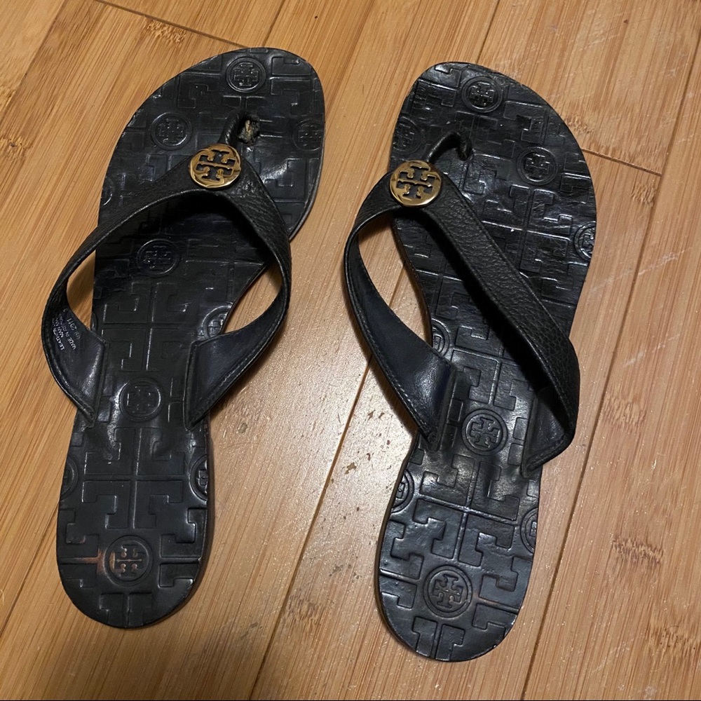 Tory Burch Thora Leather Sandals🖤
